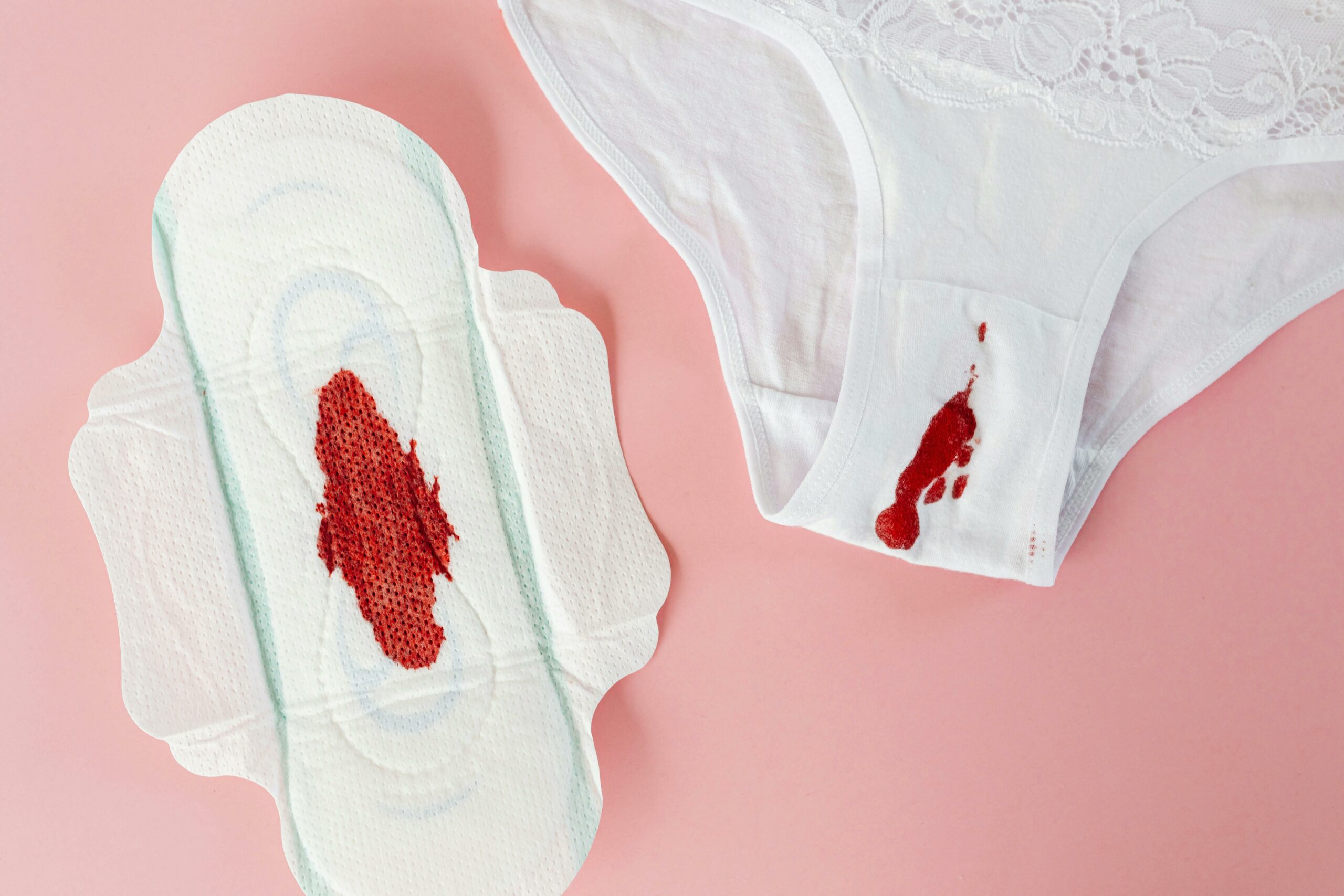 Signs You're Losing Too Much Blood During Your Period - The Lowdown